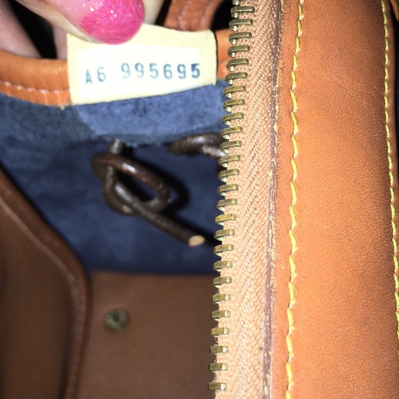 Dooney & Bourke satchel/crossbody - Picture 5 of 8